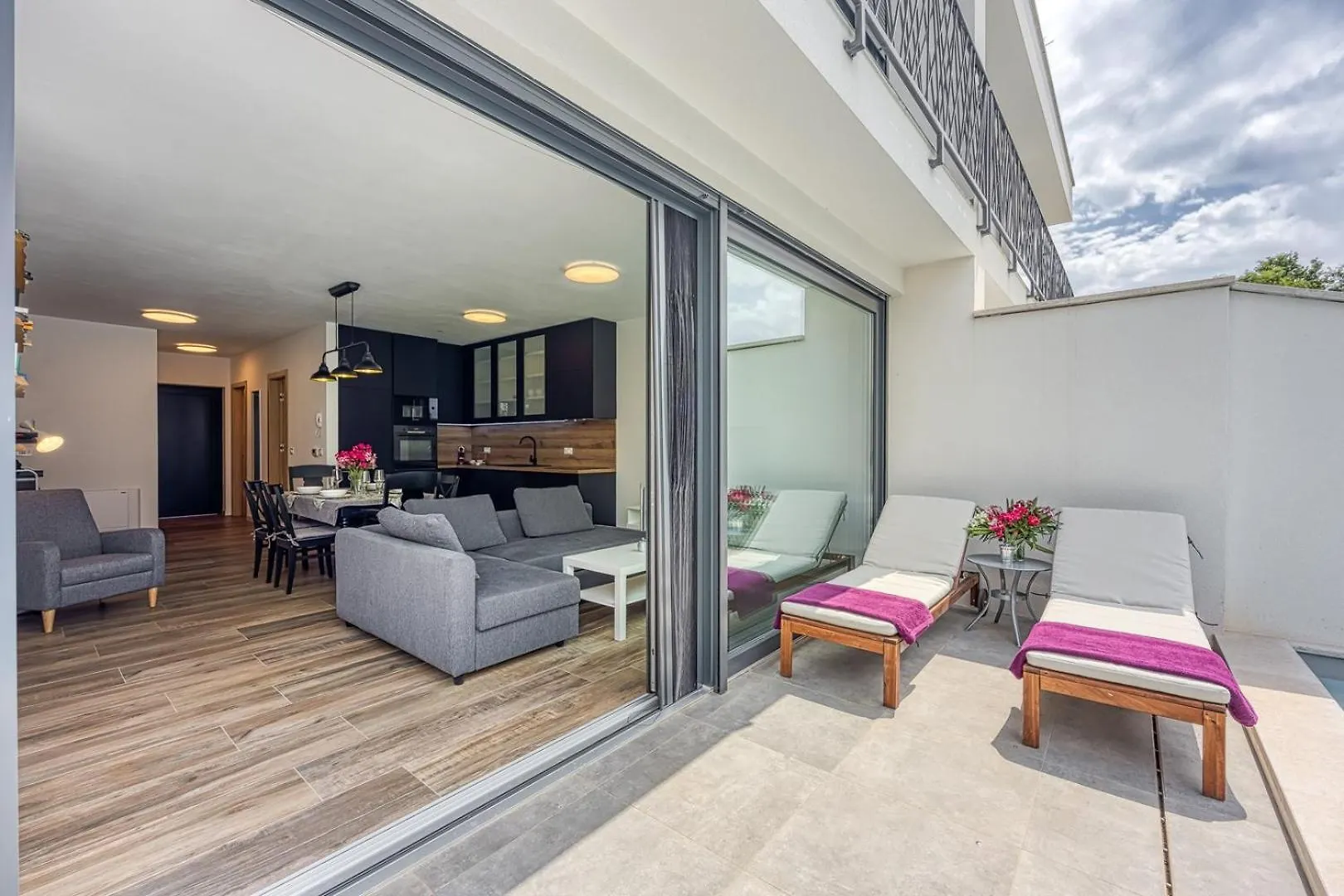Casa Ella With Private Pool Apartment Porec 0*,